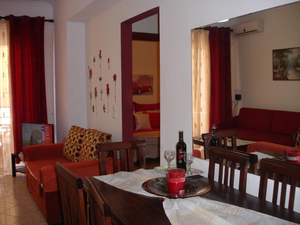Kuri Apartment Sarandë Buitenkant foto